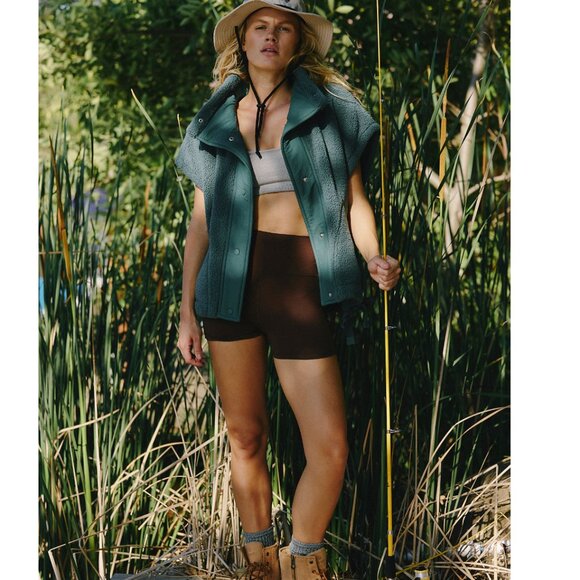 NWOT Free People FP Movement Scout It Out Fleece Vest L - Picture 2 of 5